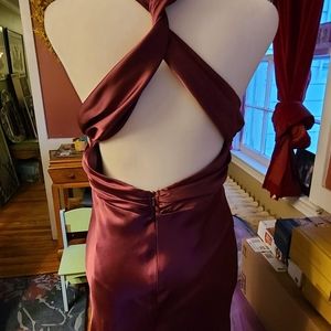 Bari Jay merlot colored evening gown size 0 worn 1 time as a bridesmaid